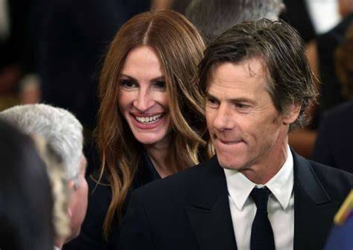 Unveiling The Dynamic Duo: Eric And Julia Roberts